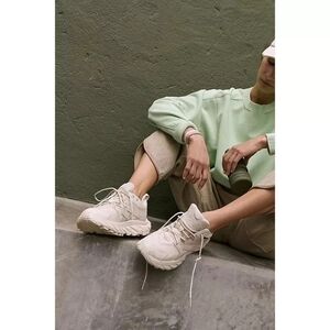 Womens Anacapa Low GTX Hiking Shoes, US 7, Eggnog/Shifting Sand